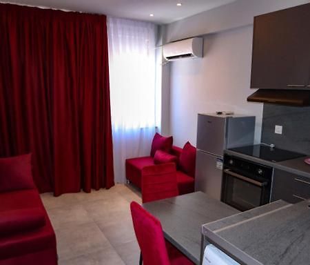 Luxury Suites Vasko 1 Солун Екстериор снимка